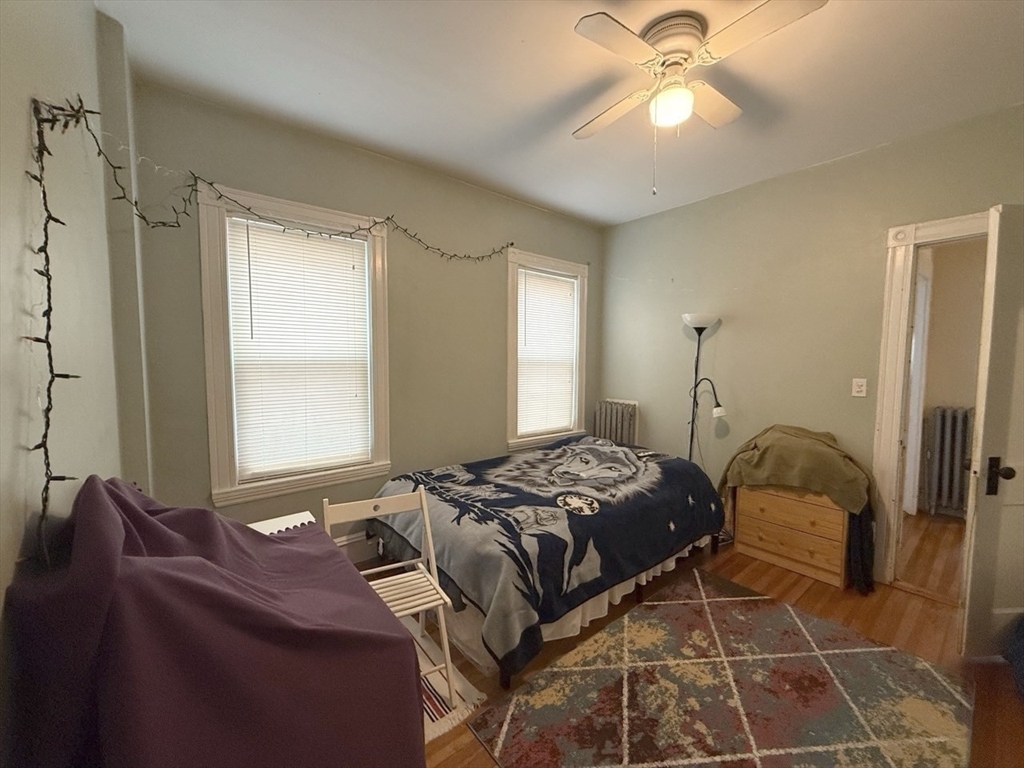 34 Belknap St, Tufts University