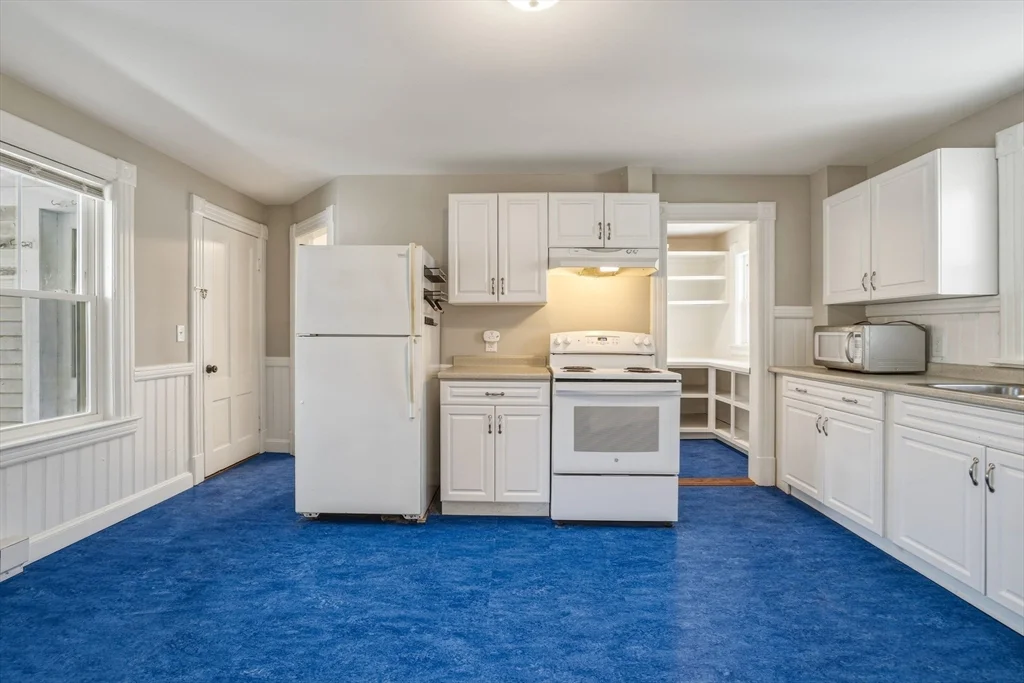 105 Nonotuck St, Holyoke