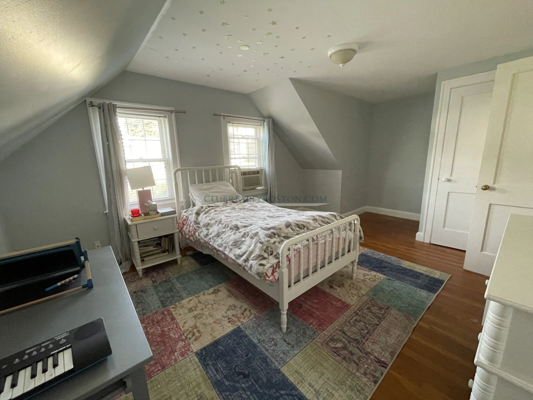 49 Beal Rd, Warrendale