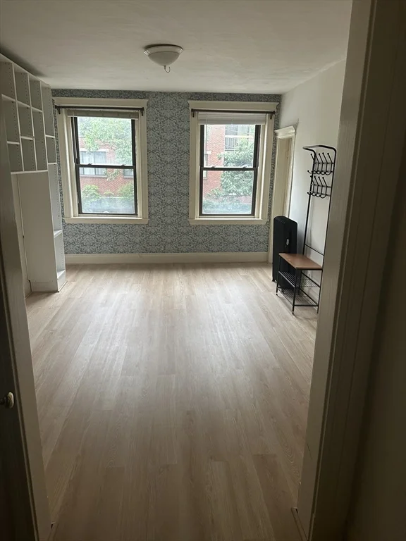 90 Brainerd Rd, Allston