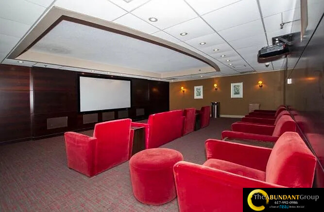 10 Museum Way, East Cambridge