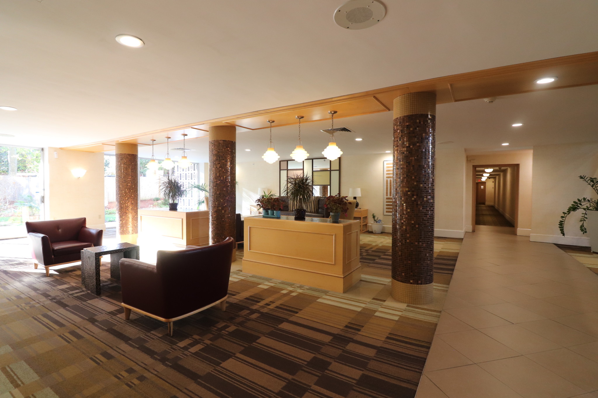 101 Monmouth St, Longwood