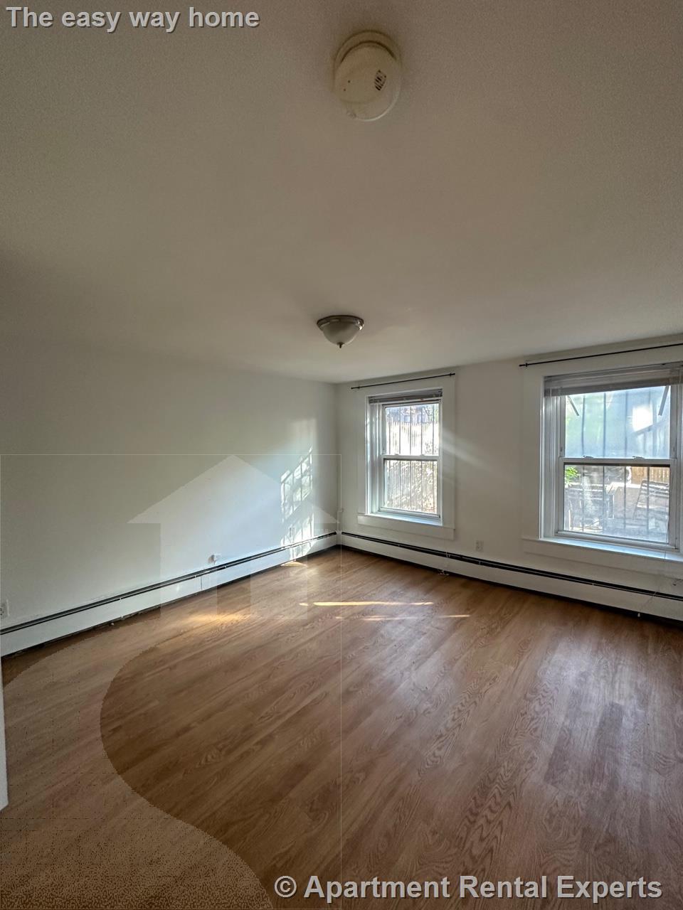 16 Yarmouth St, Back Bay