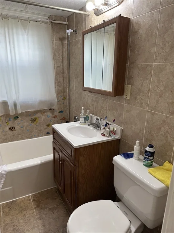 35 Tudor St, Diamond District