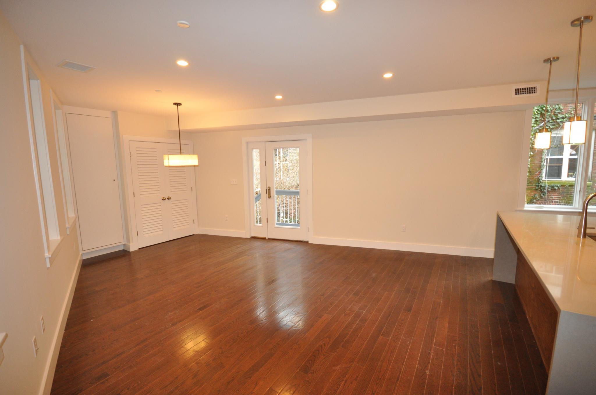 4 bed, 2.5 bath apartment for rent at 20 Sussex St Unit 20, Roxbury — photo 13 of 31