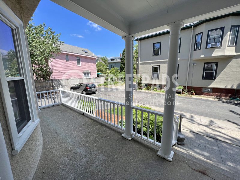 1 Langdon Sq, Neighborhood Nine