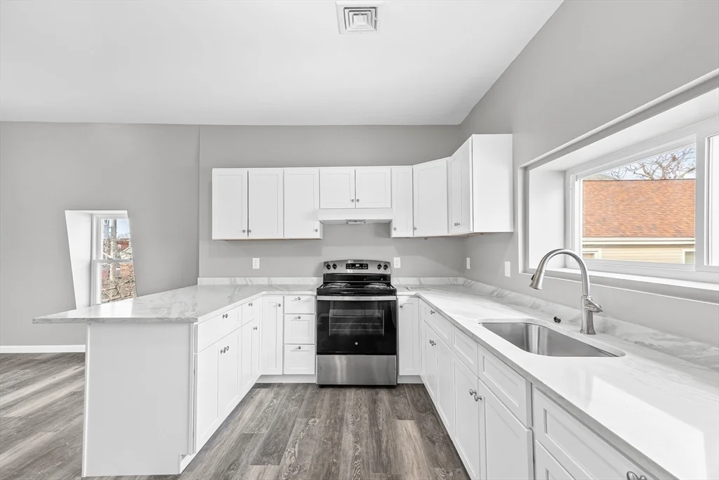 712-722 Eastern Ave, Fall River