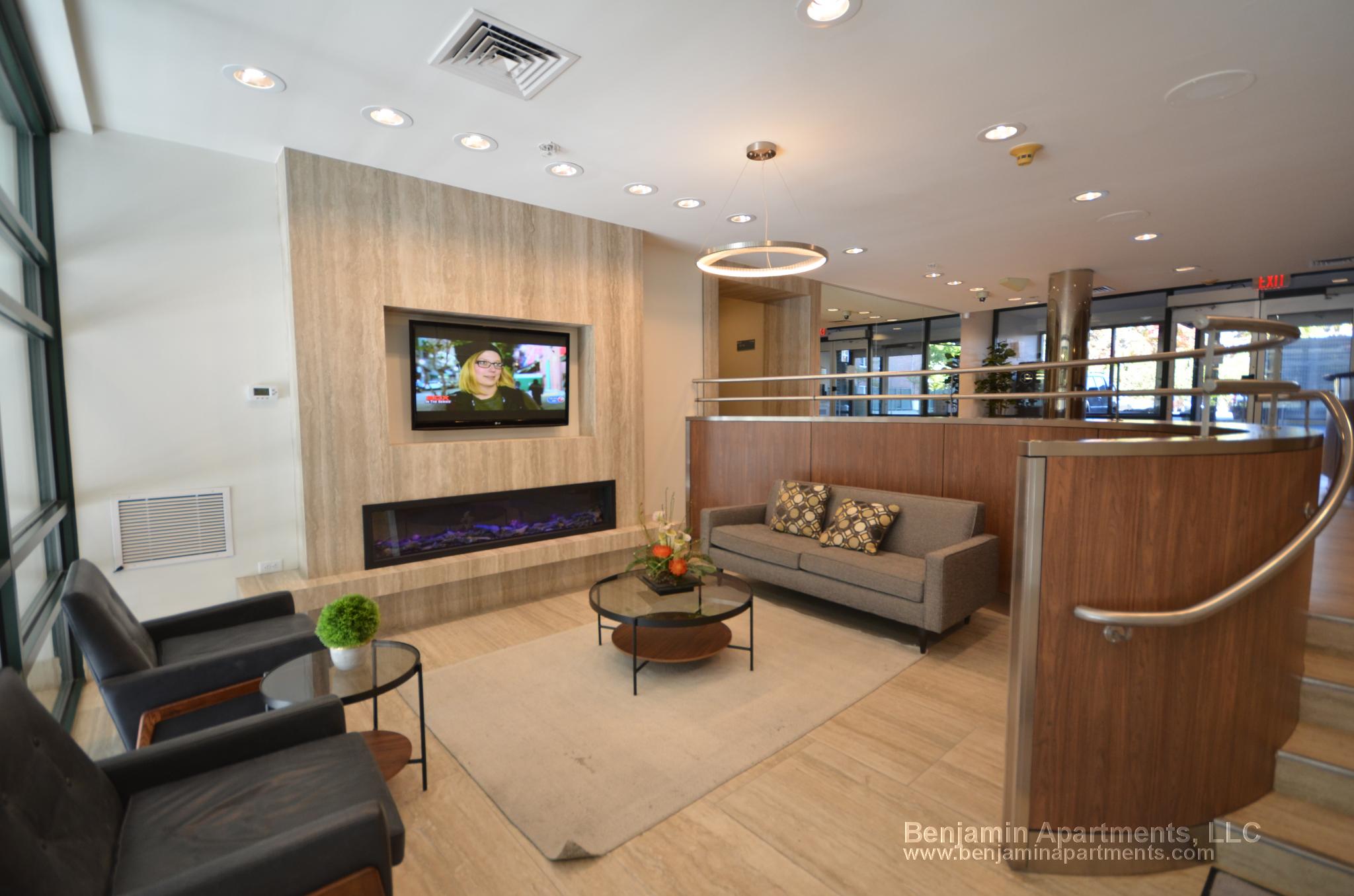 185 Freeman St, North Brookline