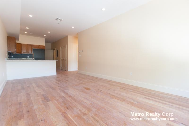 5165 Washington St, West Roxbury