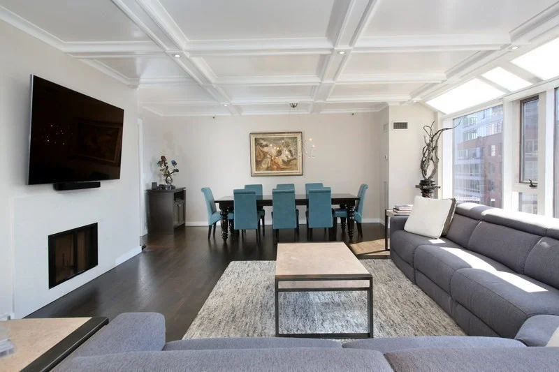 220 Boylston St, Downtown