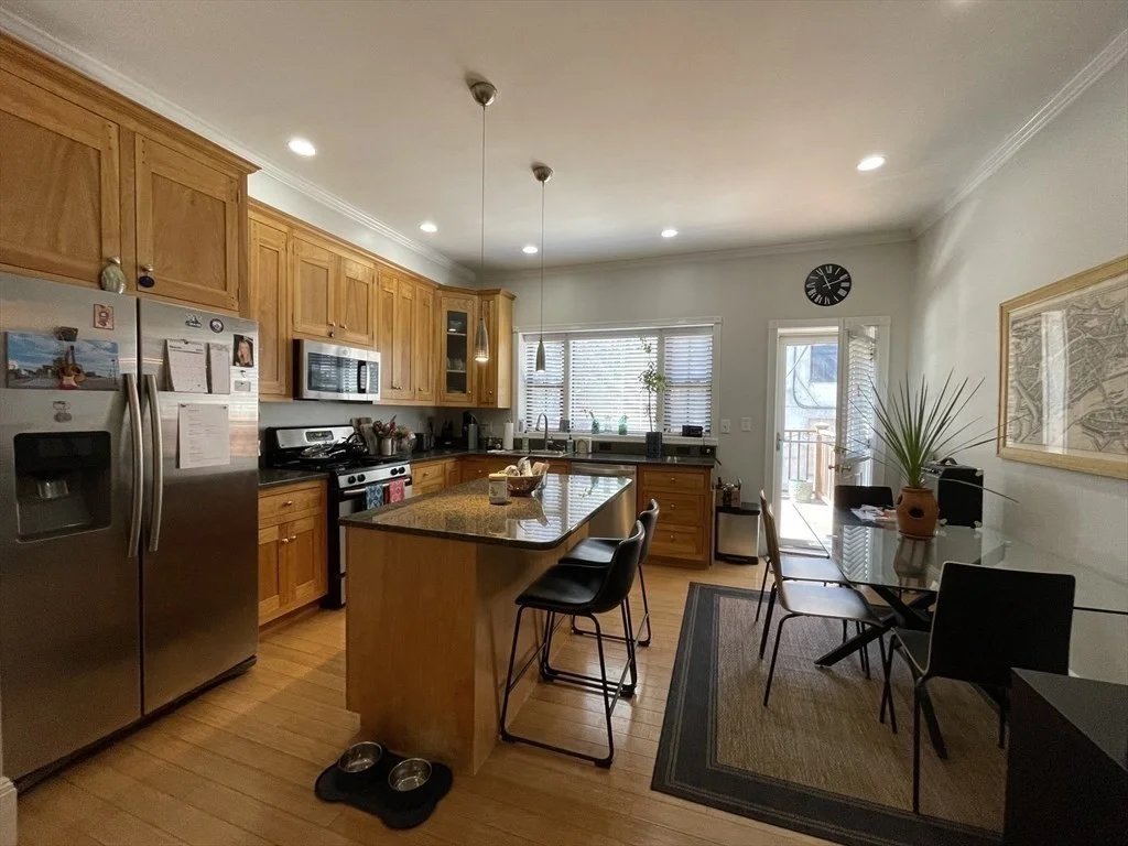 14 Wellington St, South End