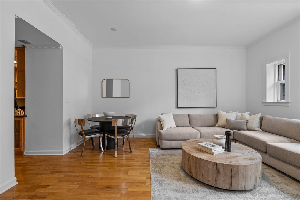 416 Marlborough St, Back Bay