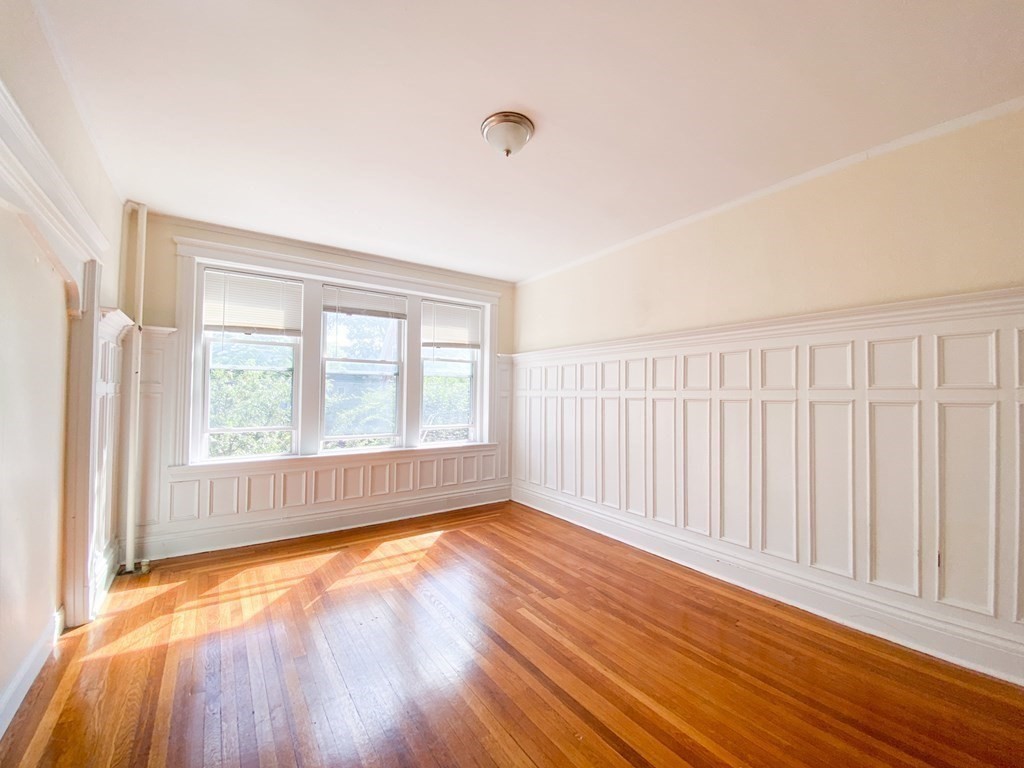 144 Coolidge St, Coolidge Corner