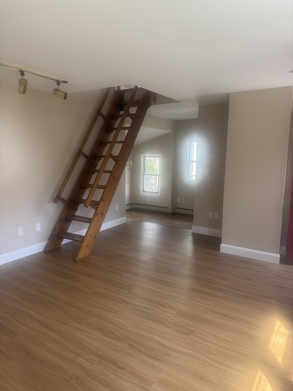 48 Spring St, Malden