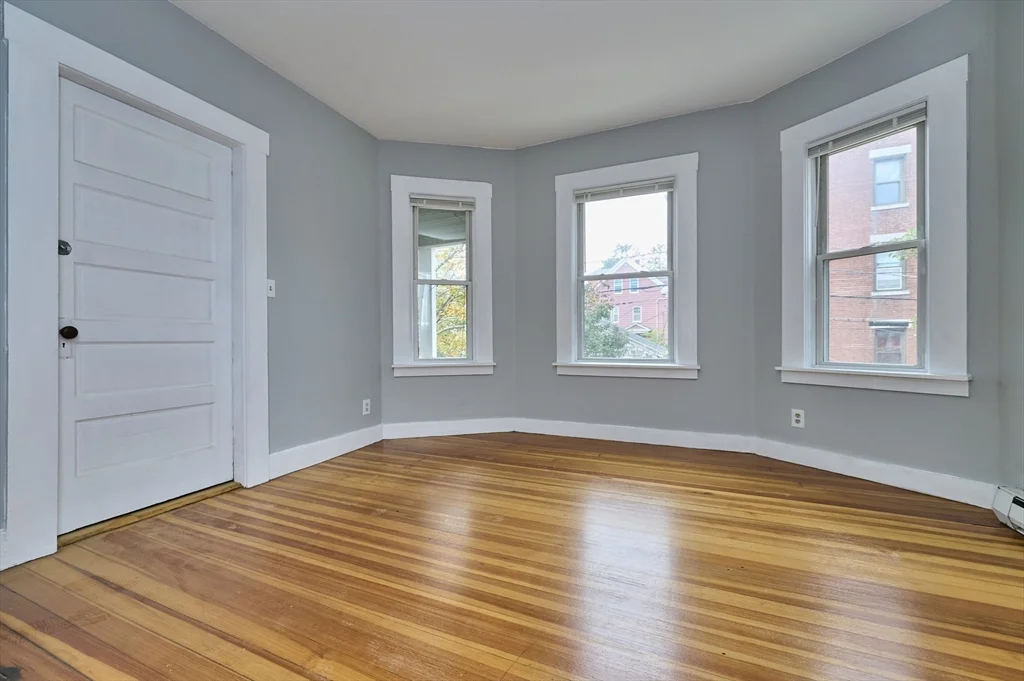41 Salem St, Salem