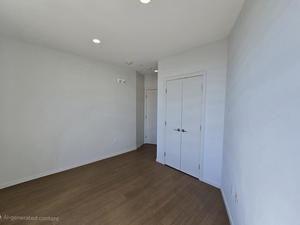 57 Quincy Shore Dr, Quincy