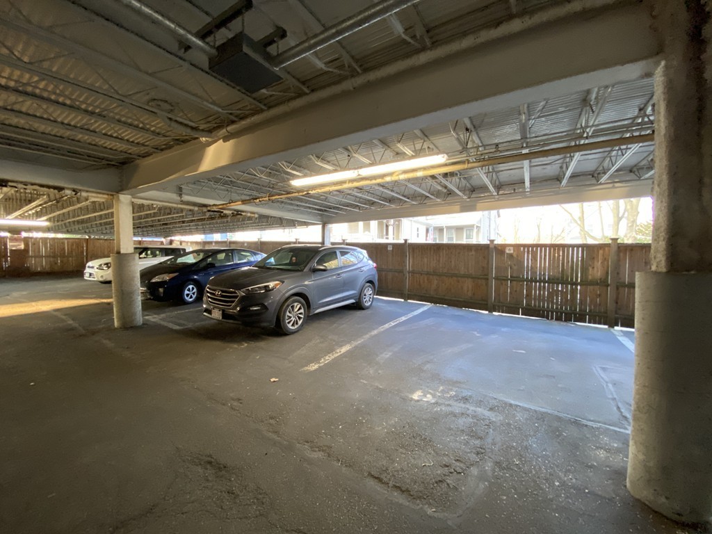 47 Mystic St, Arlington