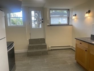 75 Lexington St, Watertown