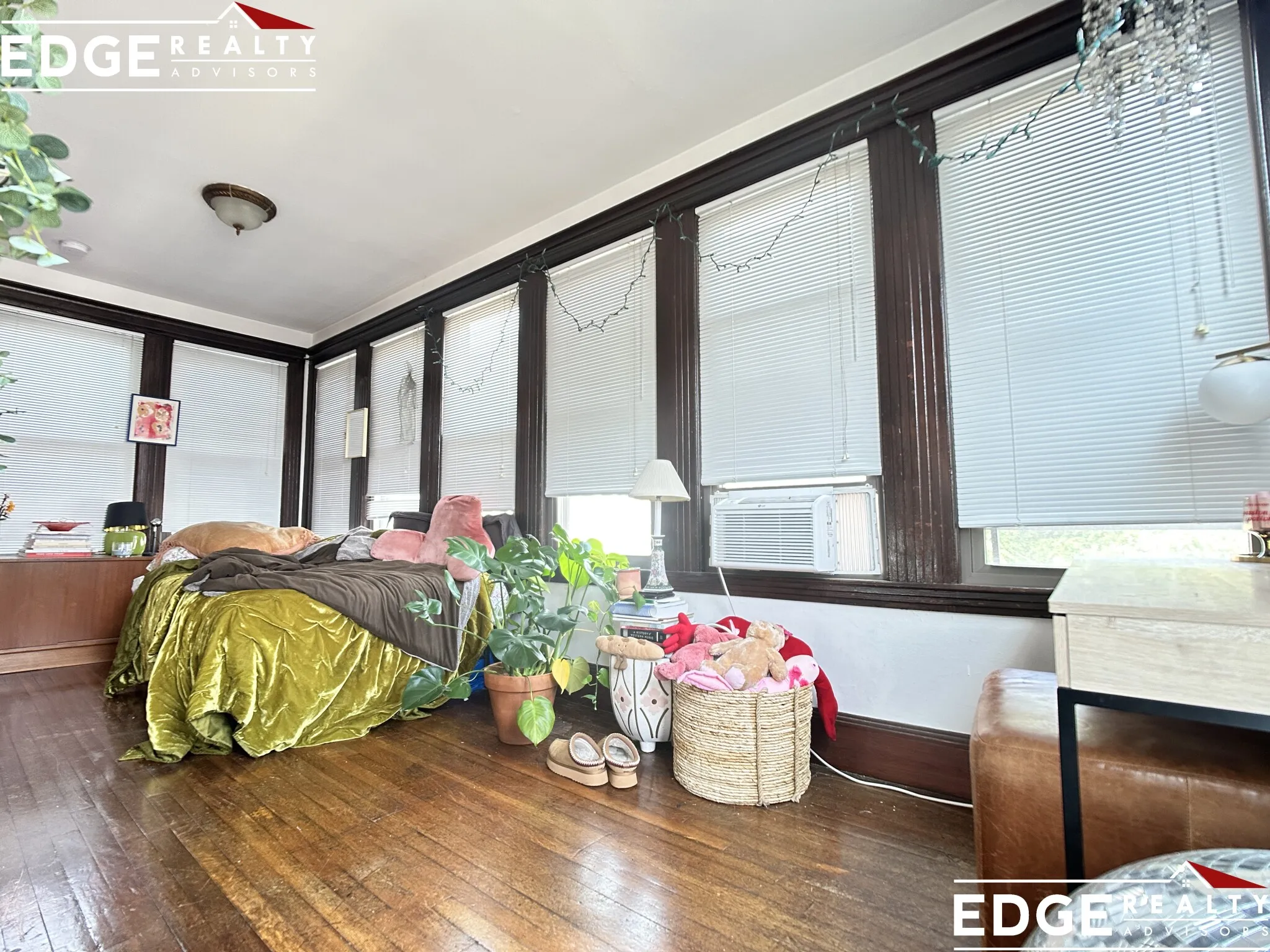 324 Faneuil St, Brighton