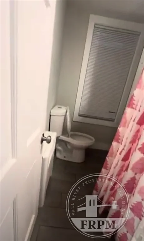 270 Fourth St, Fall River