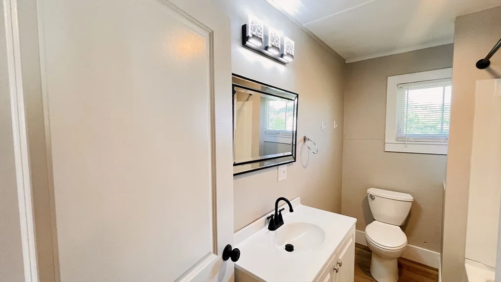 61 Hastings Rd, Southwick