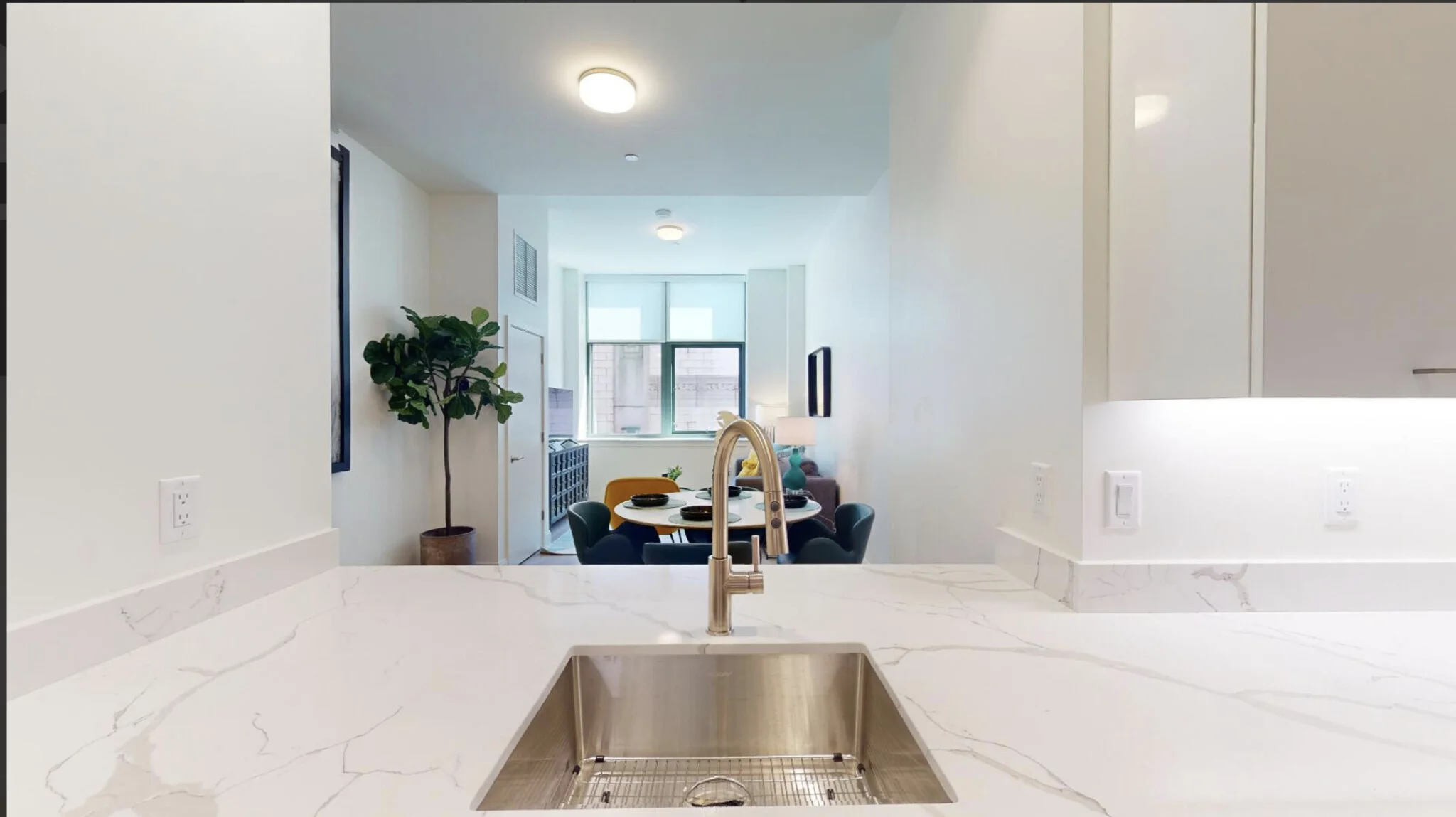 1079 Commonwealth Ave, Allston