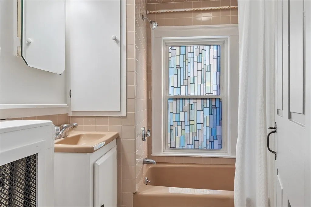 20 Old Lowell Rd, Westford