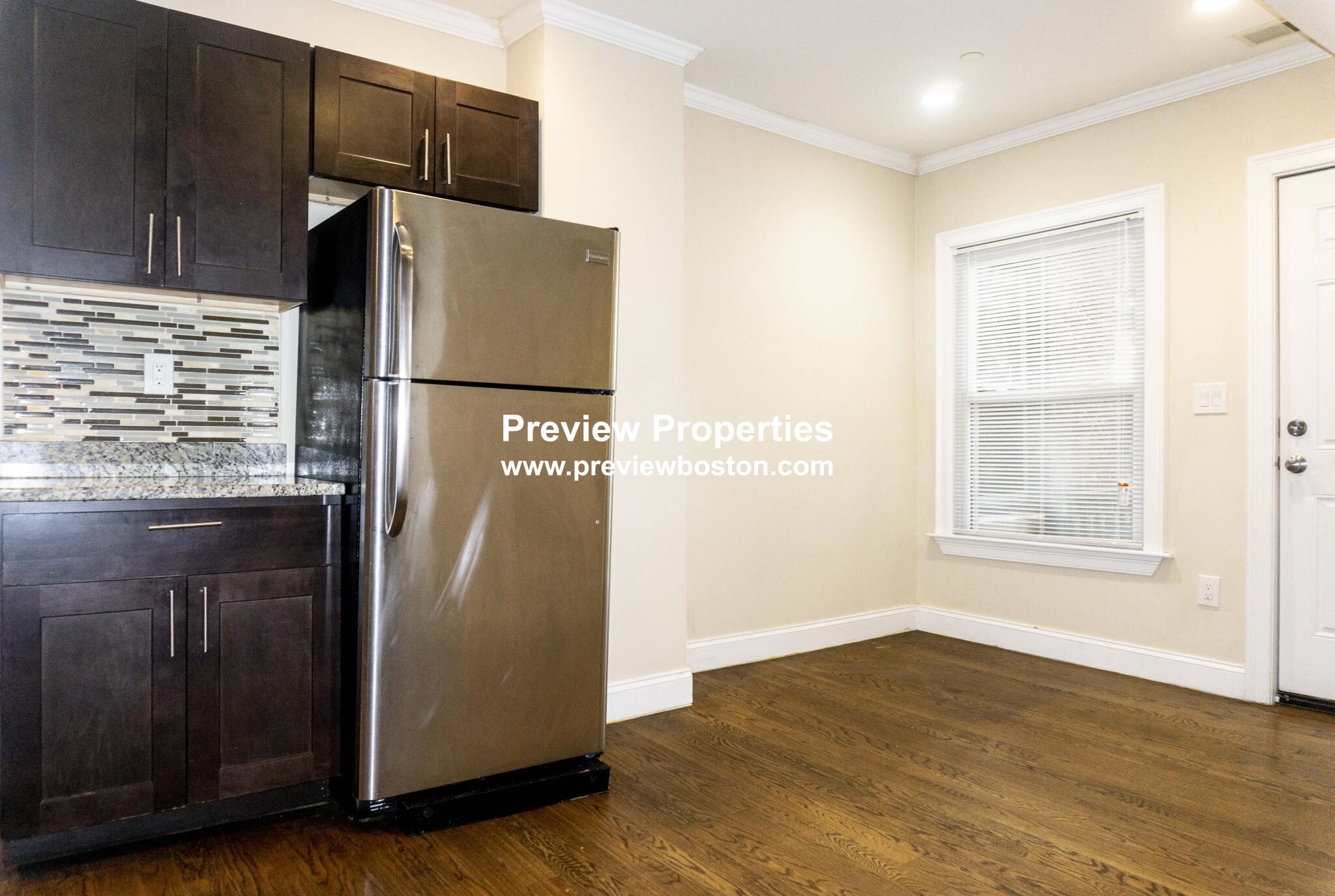 2975 Washington St, Roxbury