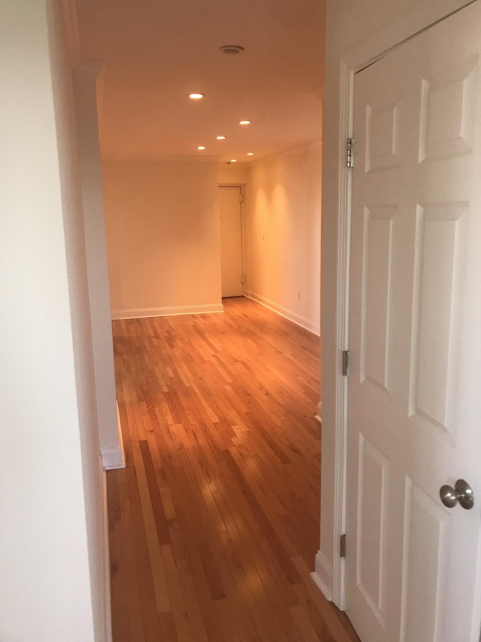 60 Brattle St, Harvard Square