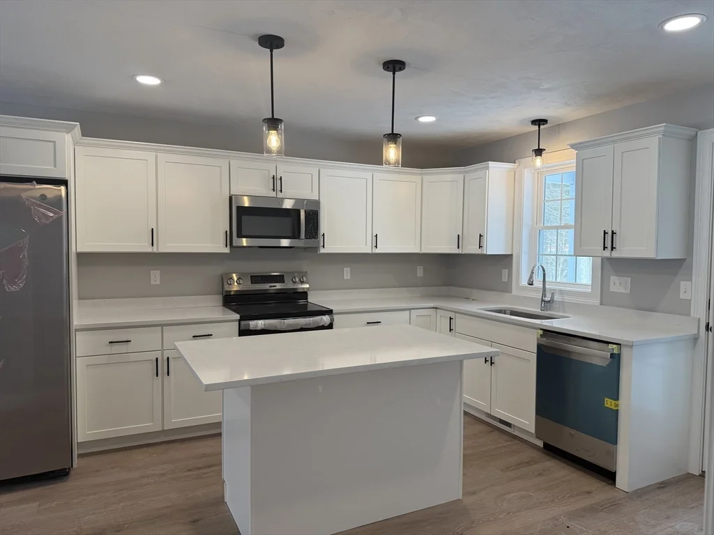 23 Kashmir's Way, Middleboro