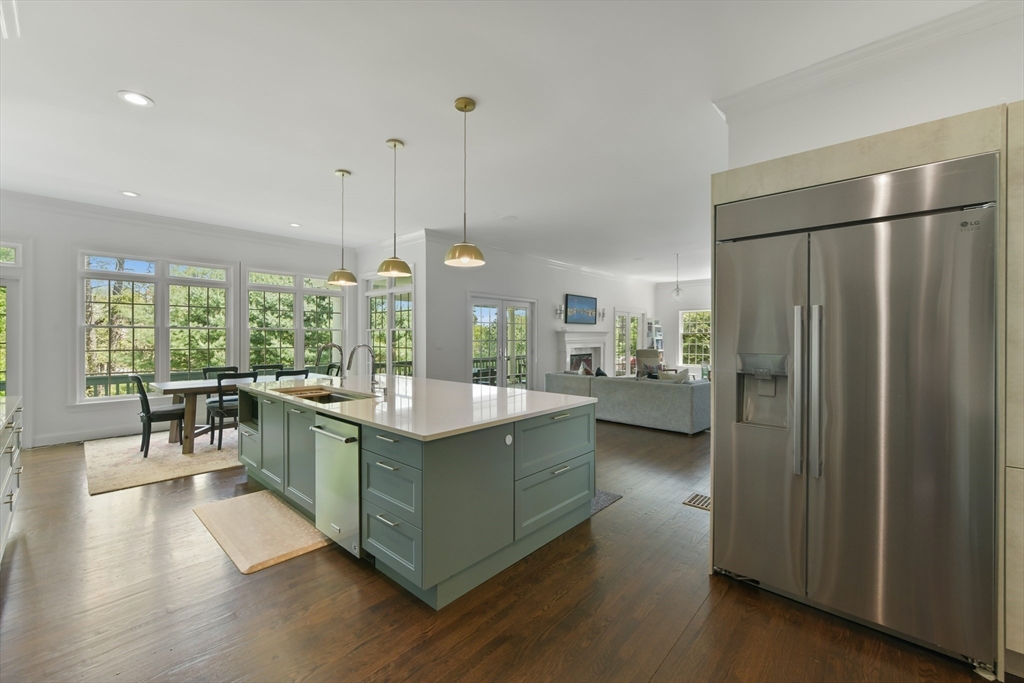 3 Wood Ln, Winchester