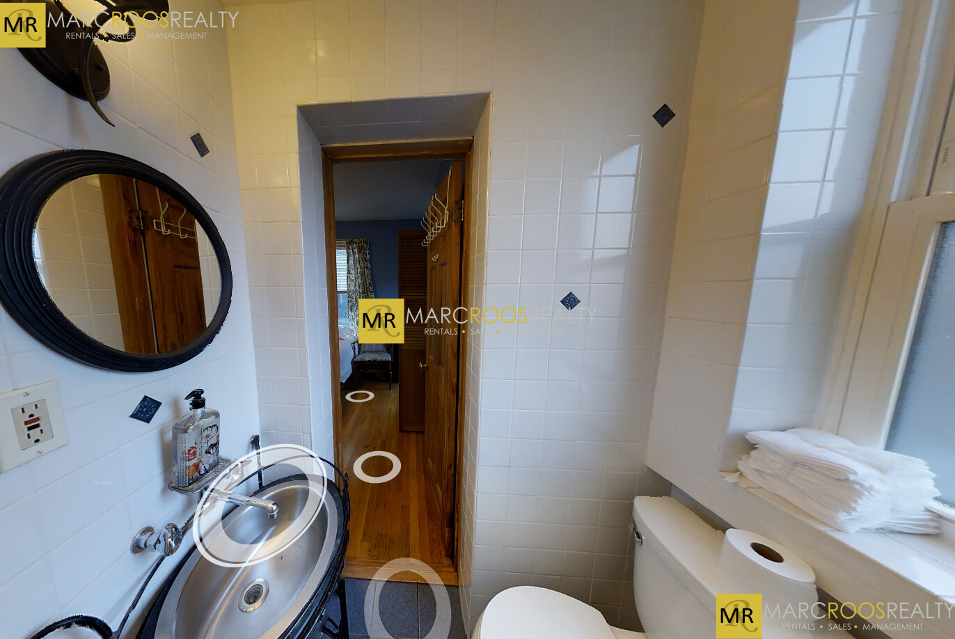 1031 Tremont St, Roxbury