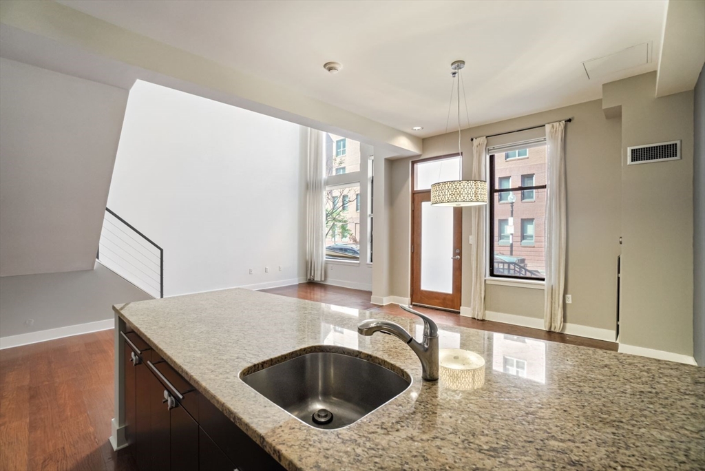 735 Harrison, South End