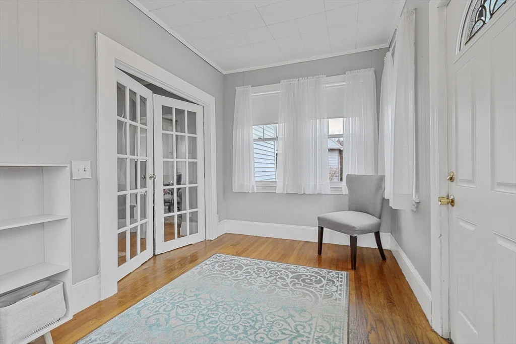 32 Beloit Rd, The Manor