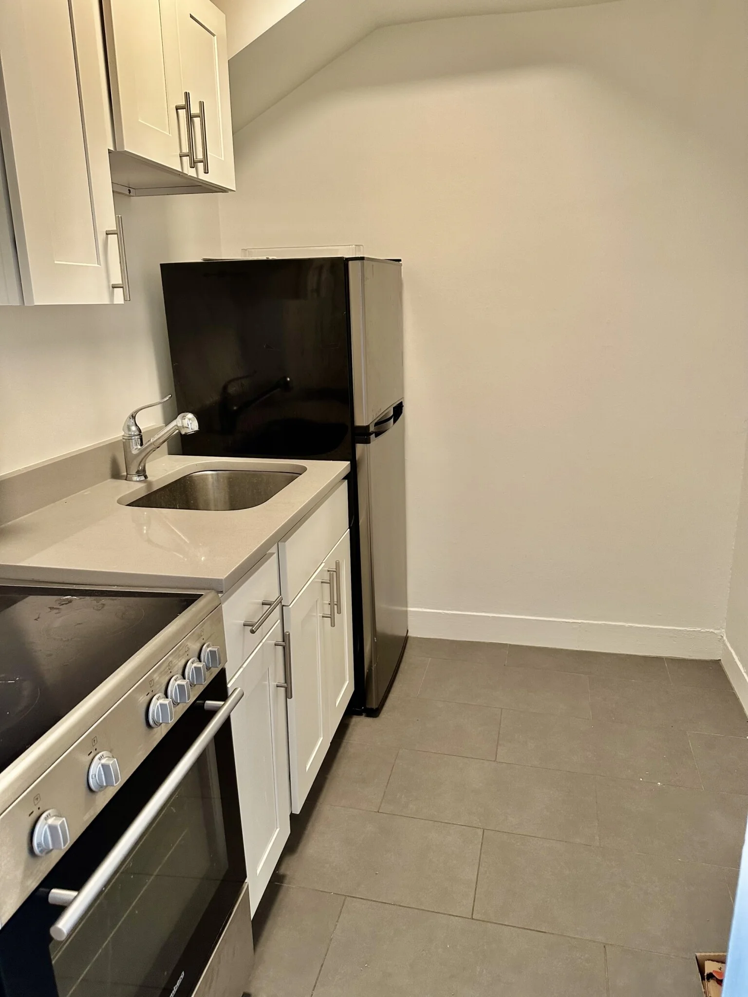 109 Charles St, Beacon Hill