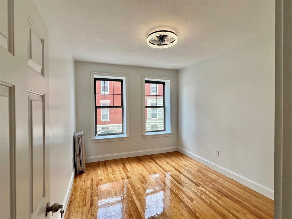 59 Brighton Ave, Allston