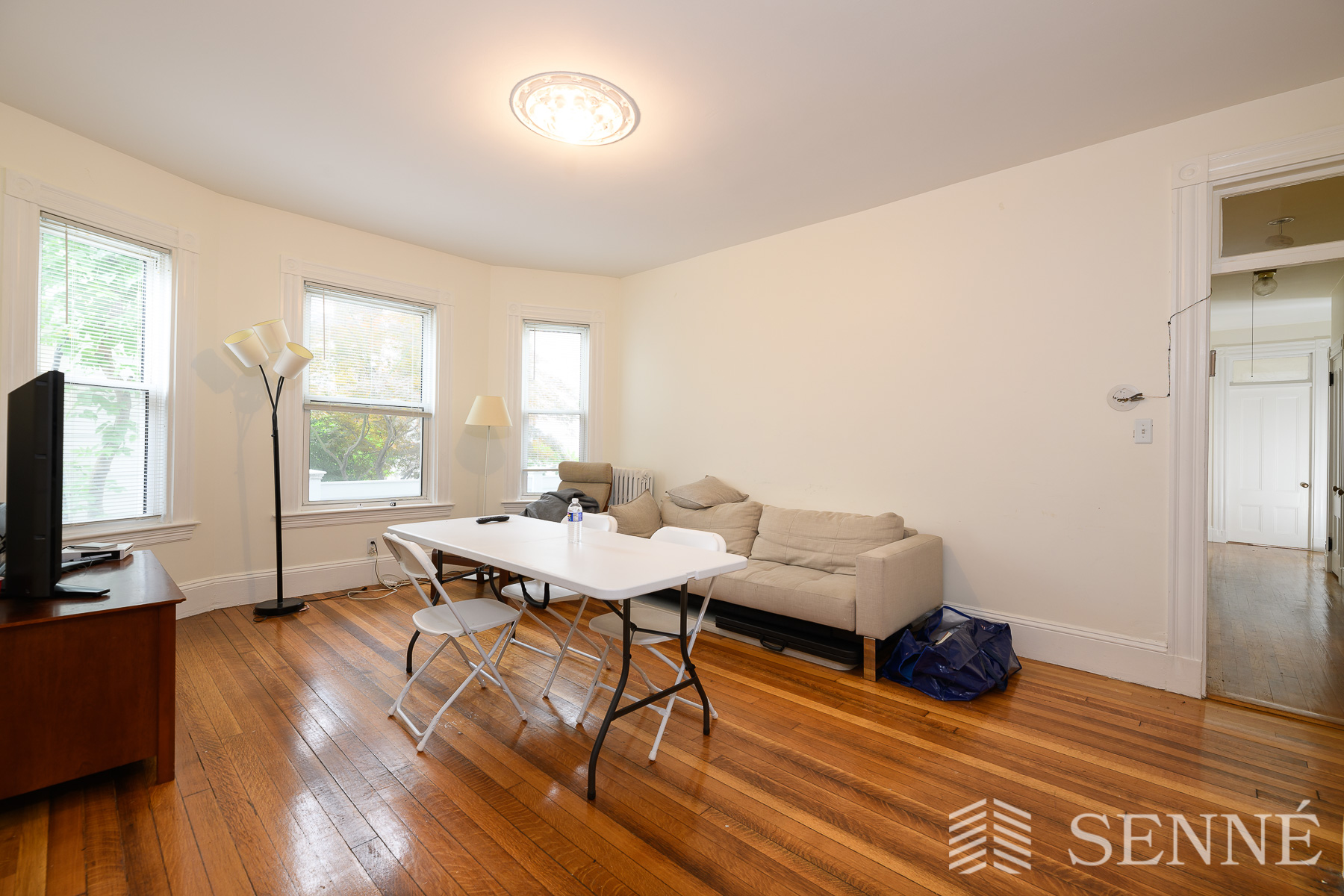 19 Trowbridge St, Mid-Cambridge