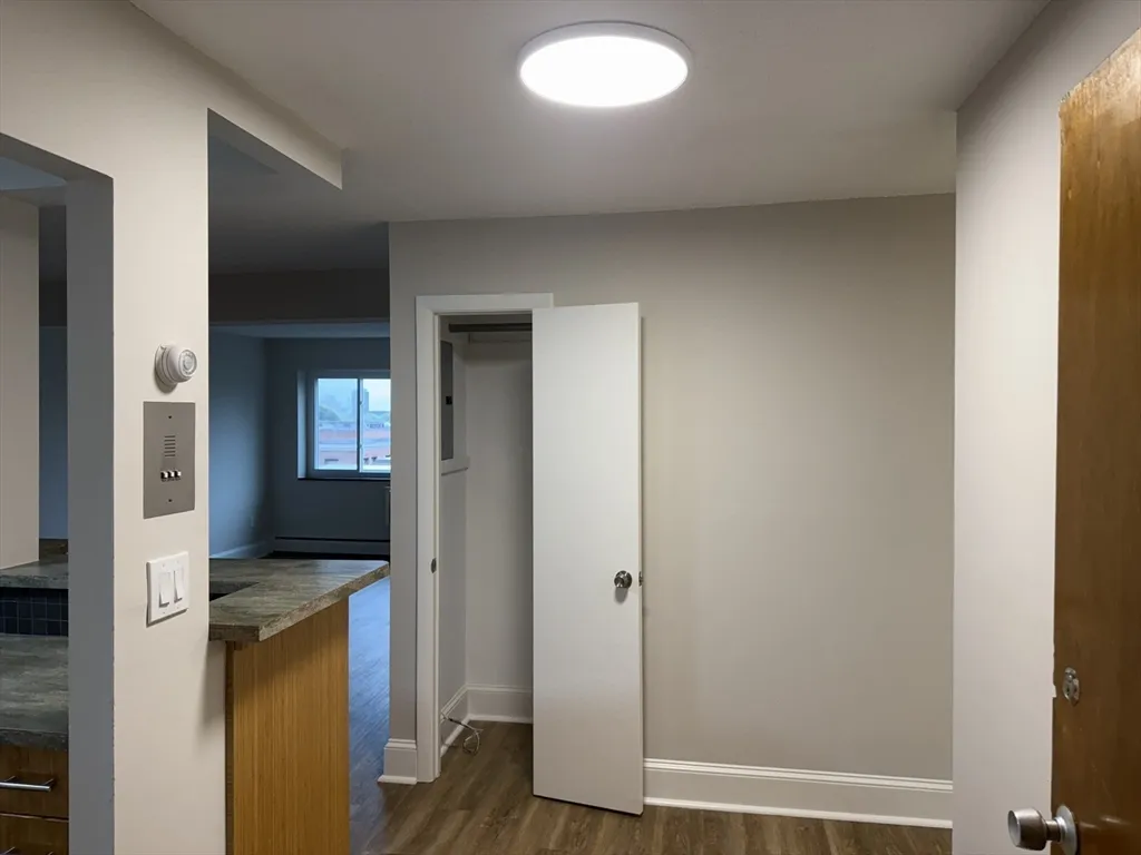 287 Harvard St, Mid-Cambridge