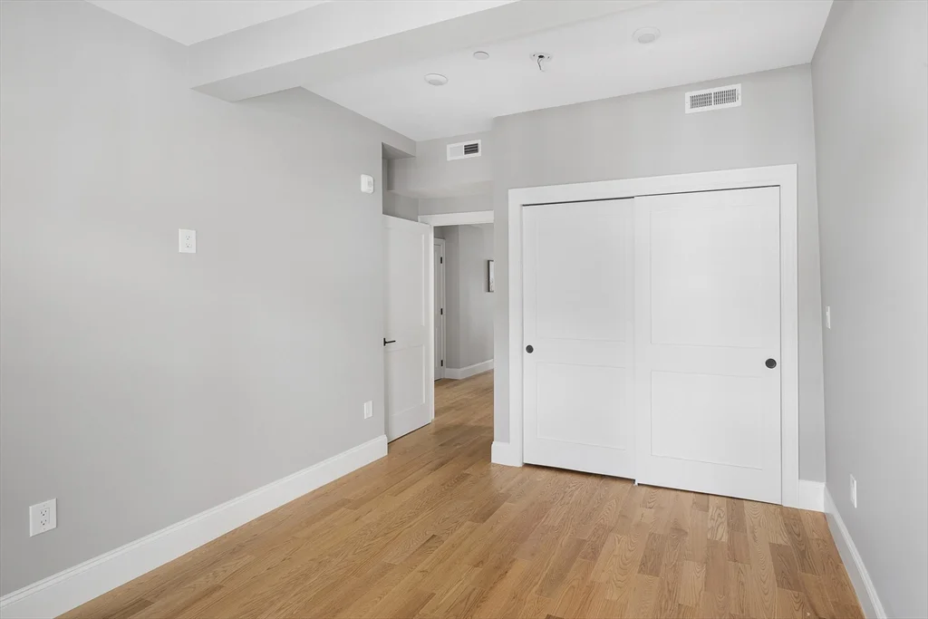 31 Boardman St, East Boston