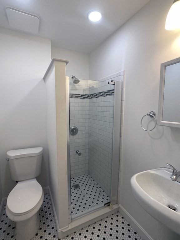 107 Charles St, Beacon Hill