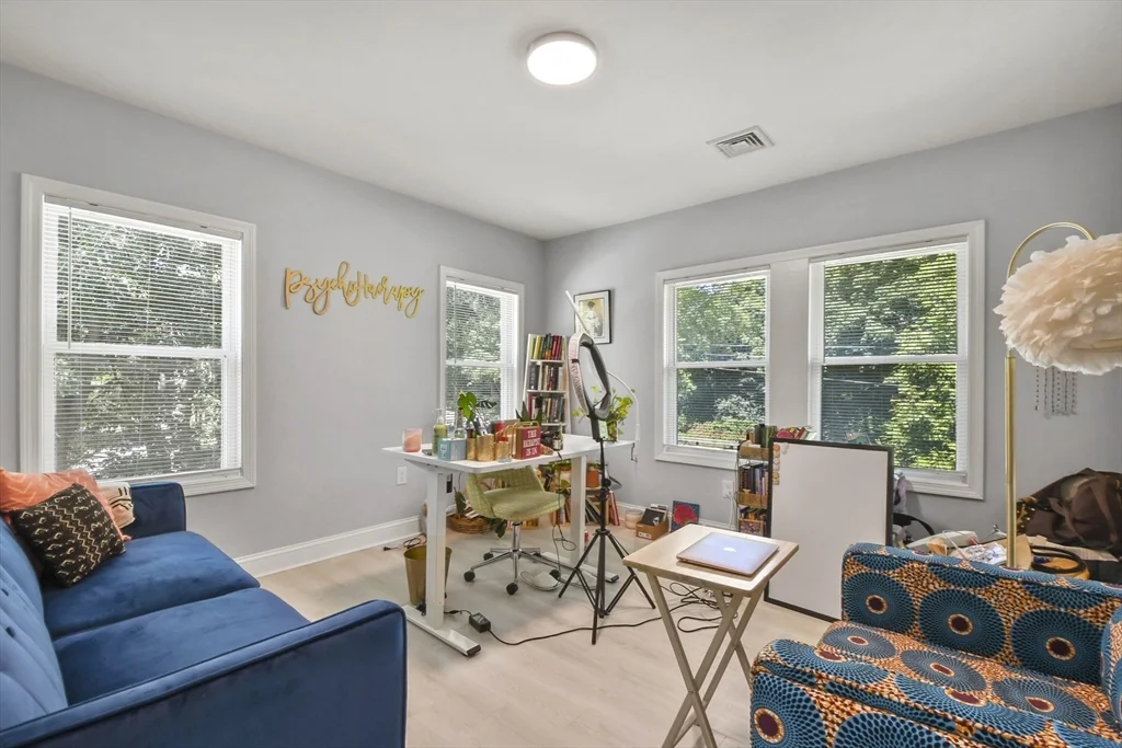 60 Brook Rd, Milton Hill