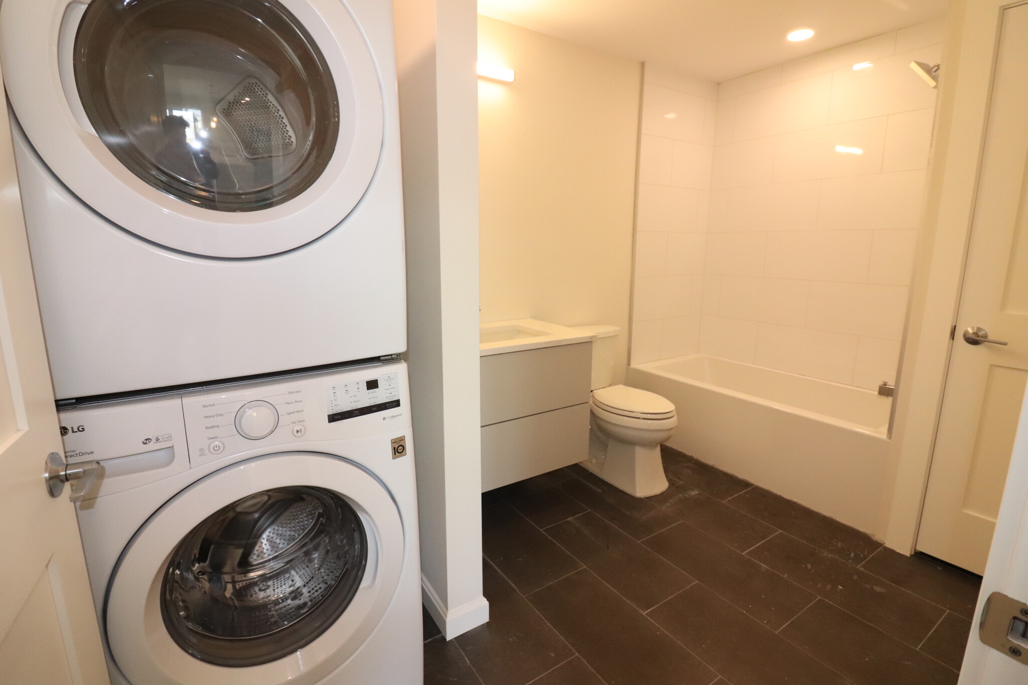 458 Washington St, Brighton