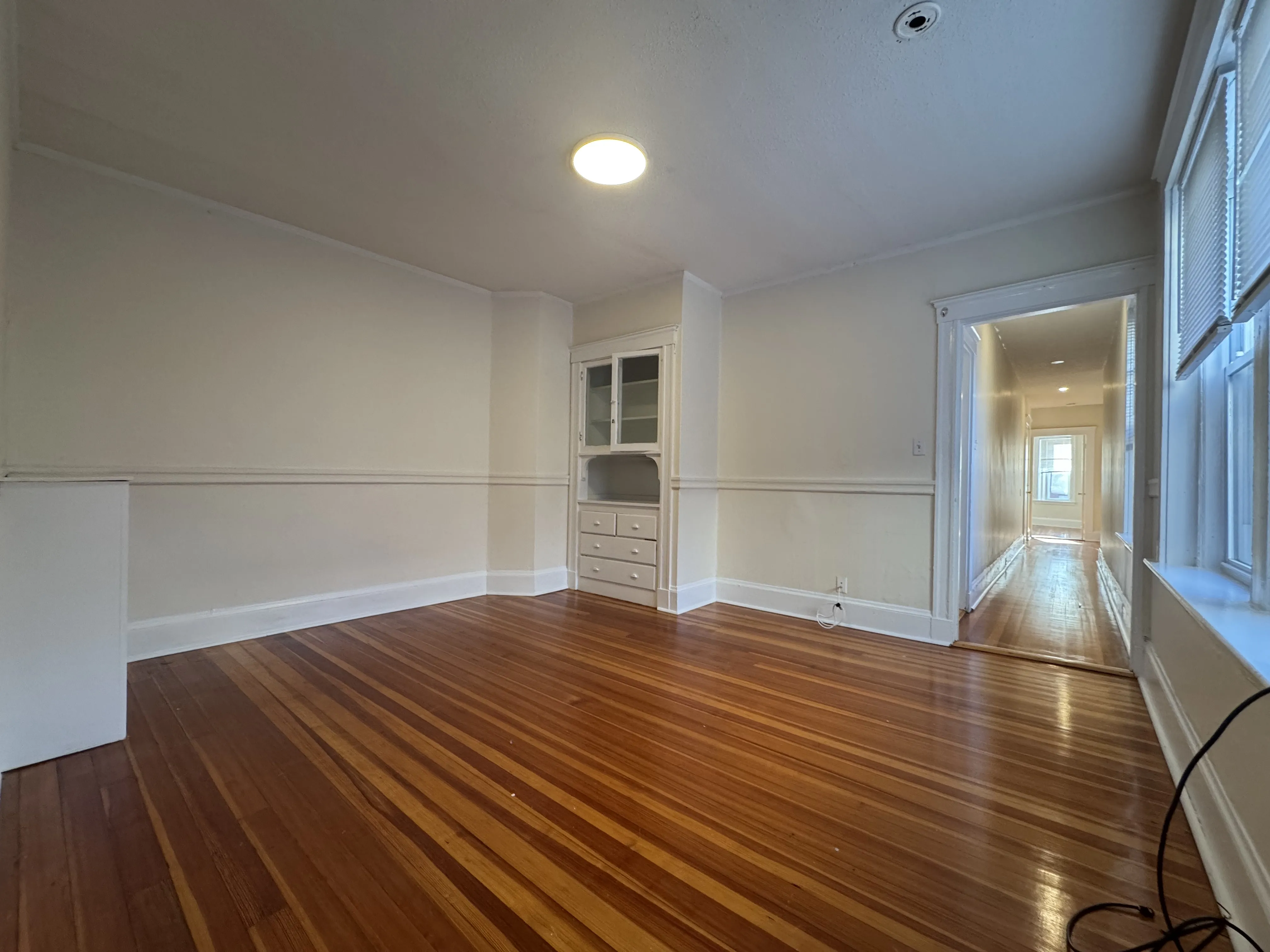 6 Barrows St, Allston