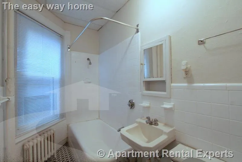 891 Massachusetts Ave, Central Square