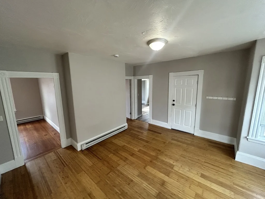 35 Newcomb Pl, Taunton