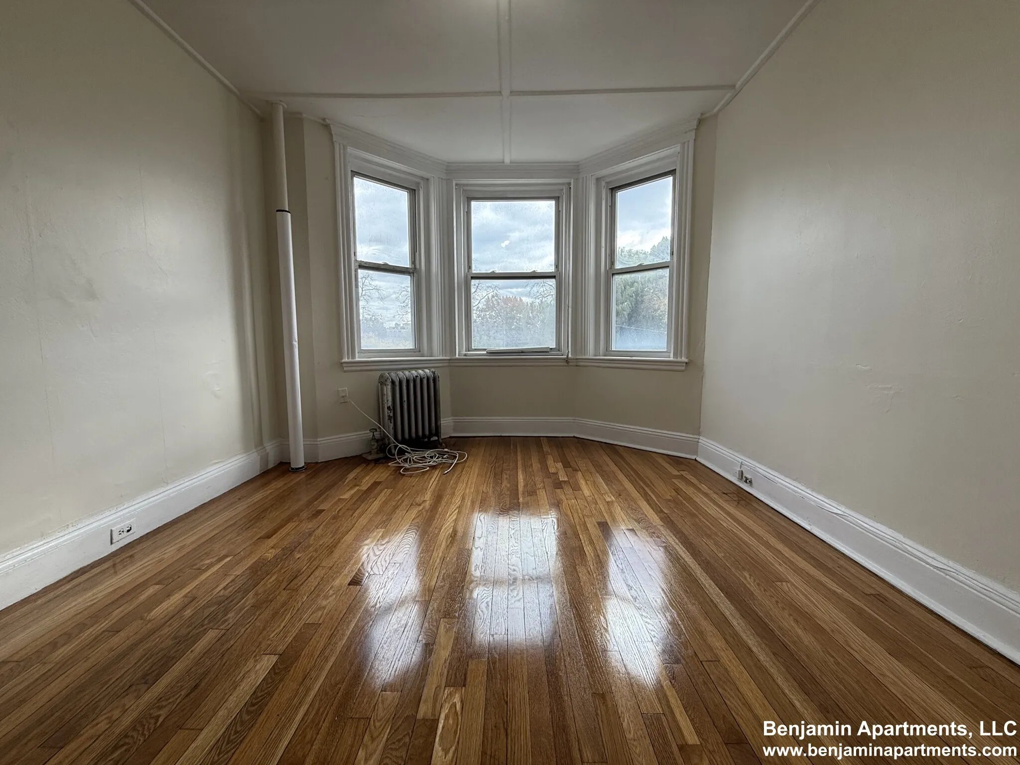 1185 Boylston St, Fenway