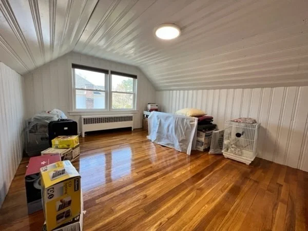 375 Elm St, Braintree