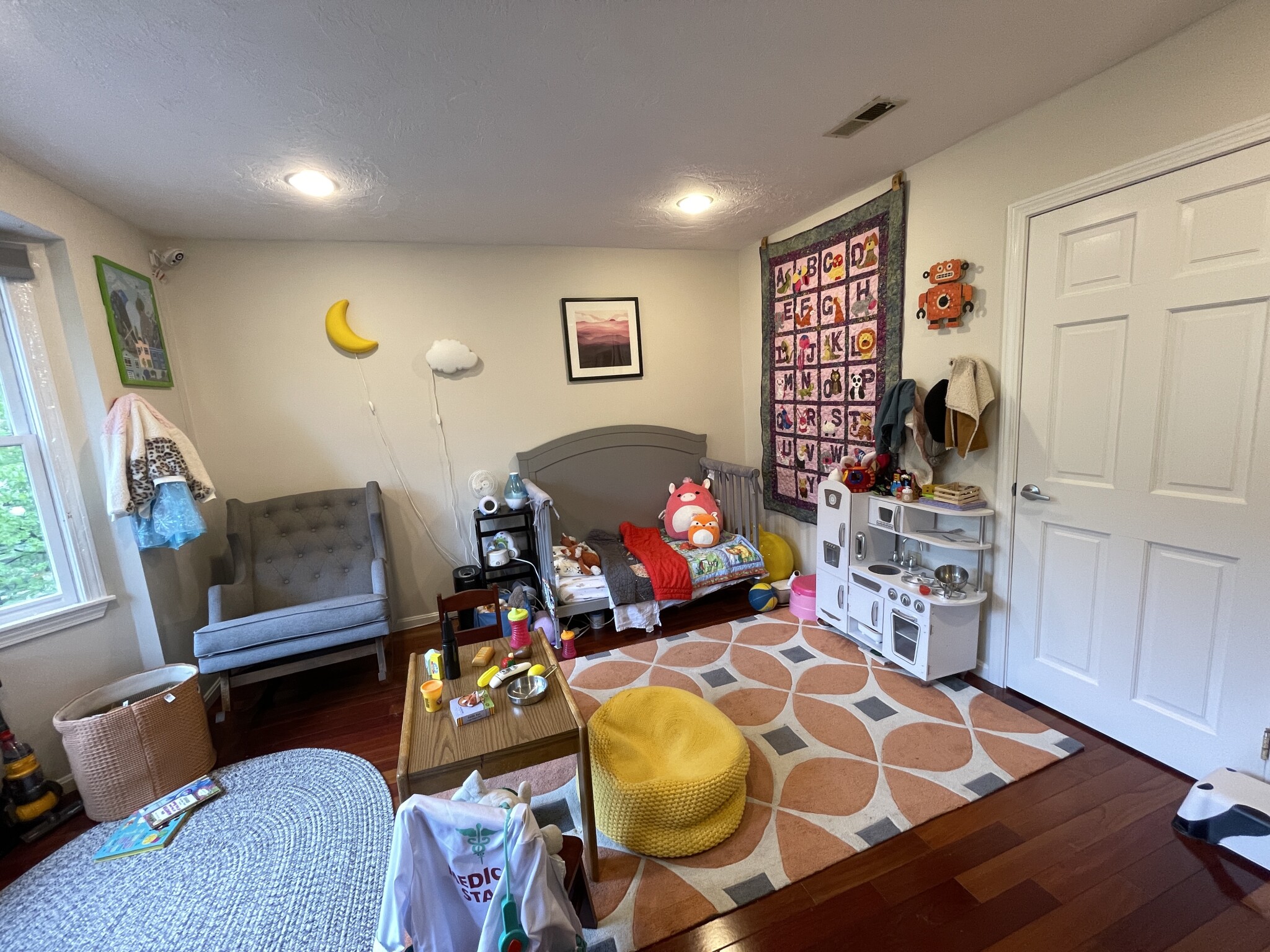 119 Beaconsfield Rd, Washington Square