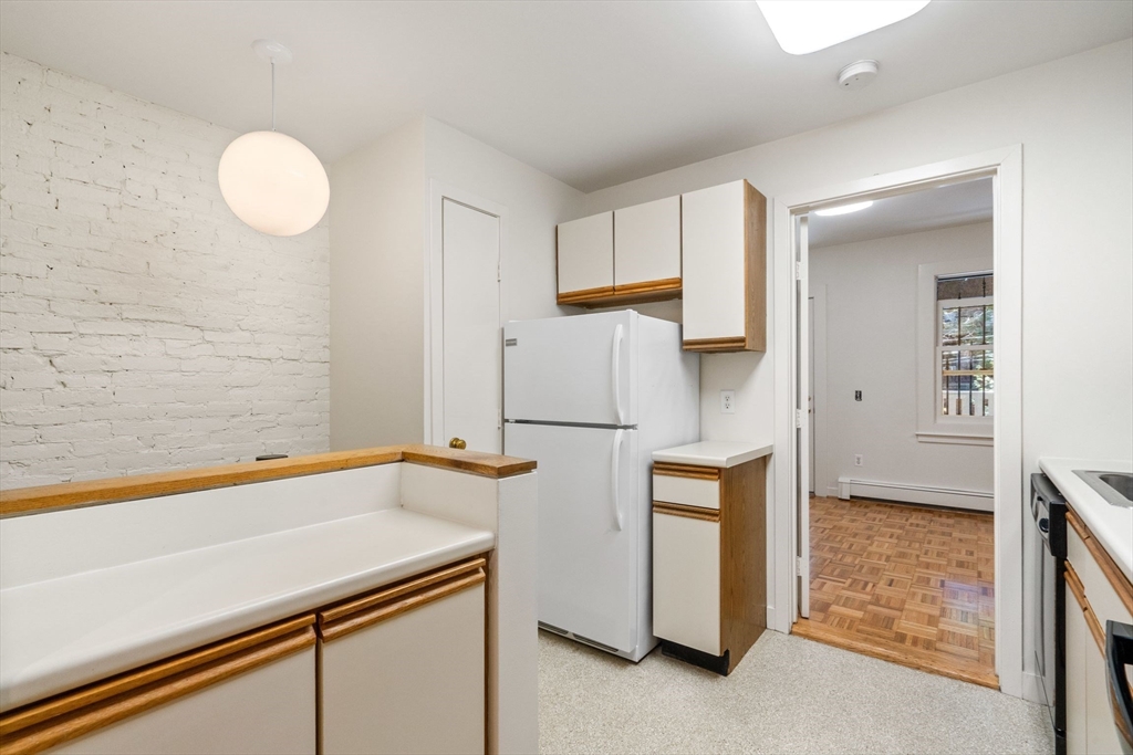 24 Braddock Park, South End