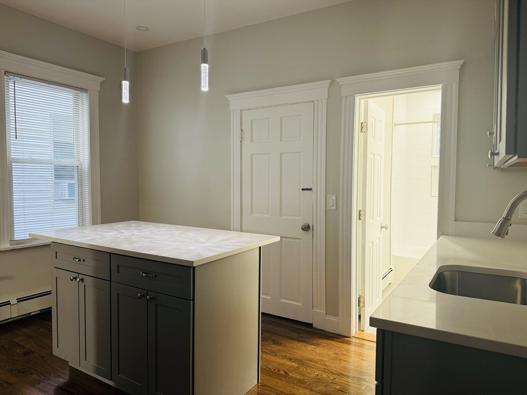 46 Floyd St, Dorchester